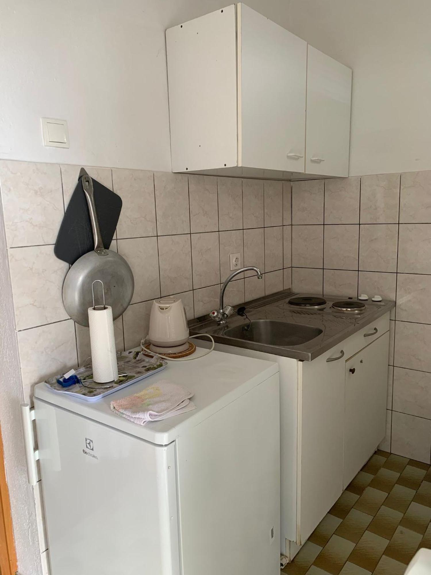 Apartment Captain's House Baska Voda