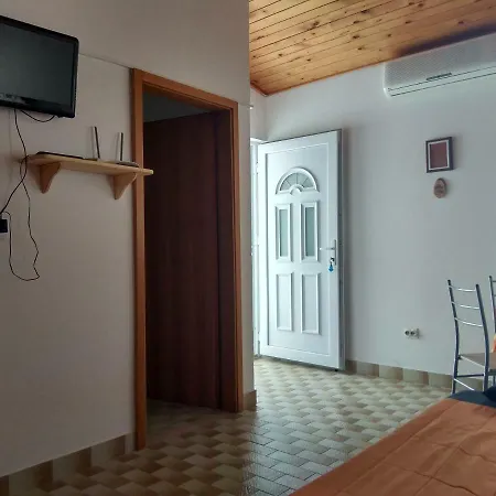 Captain'S House Apartment Baska Voda Exterior photo